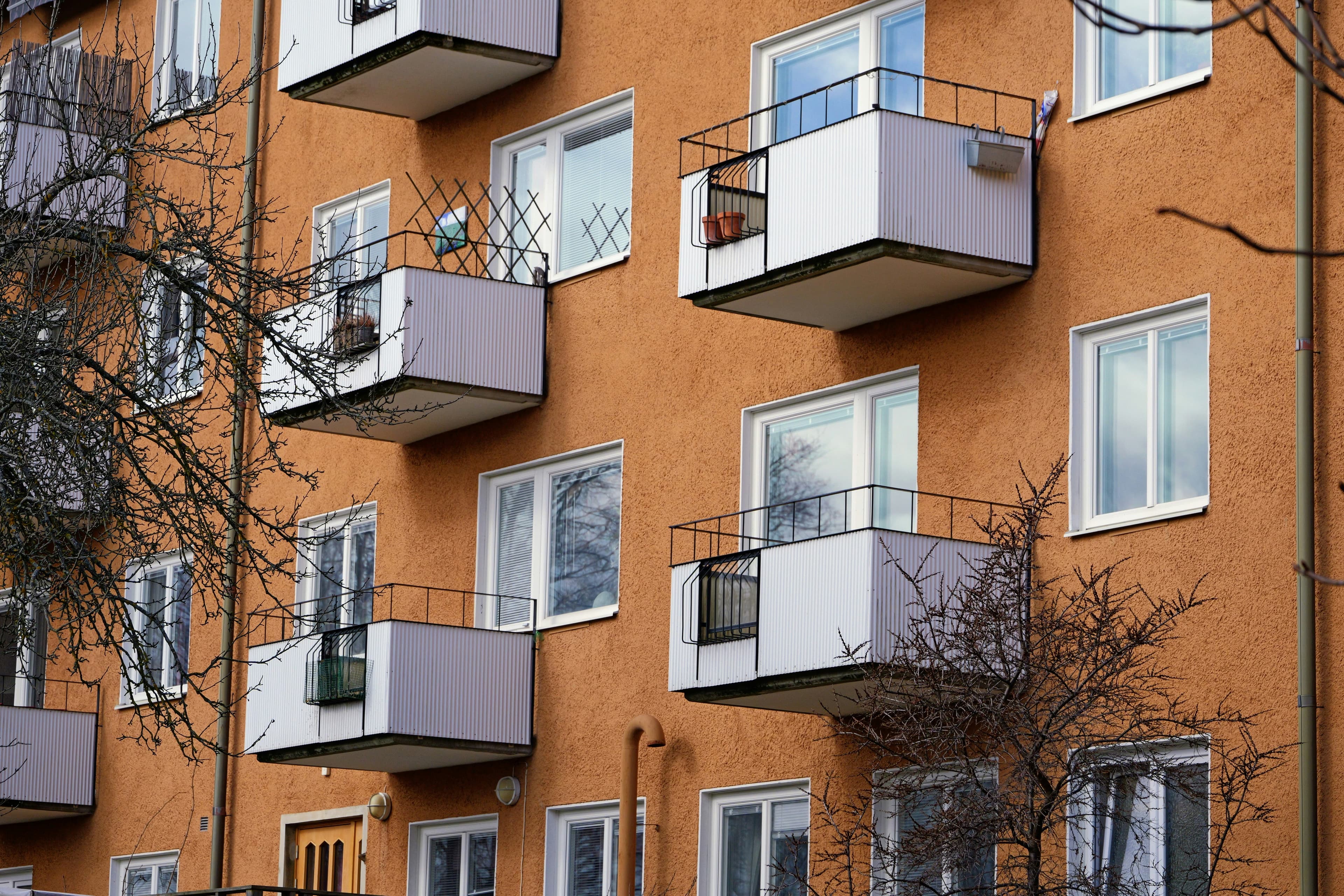 Balkonger på flerfamiljshus i behov av underhållsplanering och åtgärder